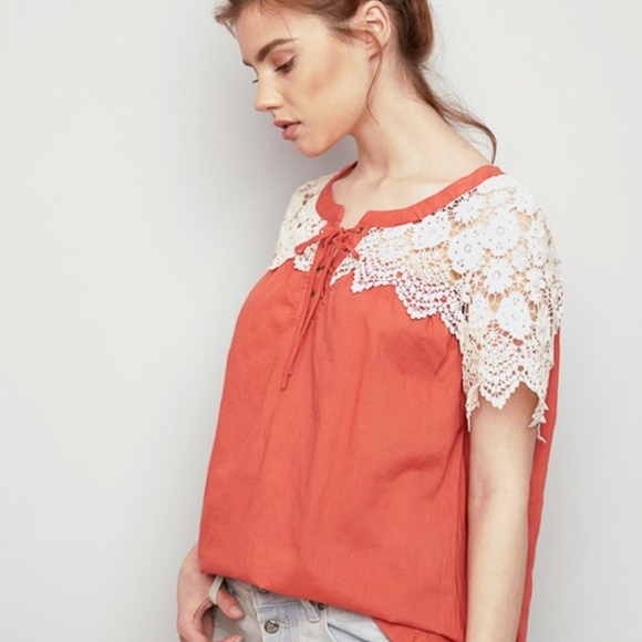 Orange Boho Lightweight Cream Lace Short Sleeves - Picture 3 of 5